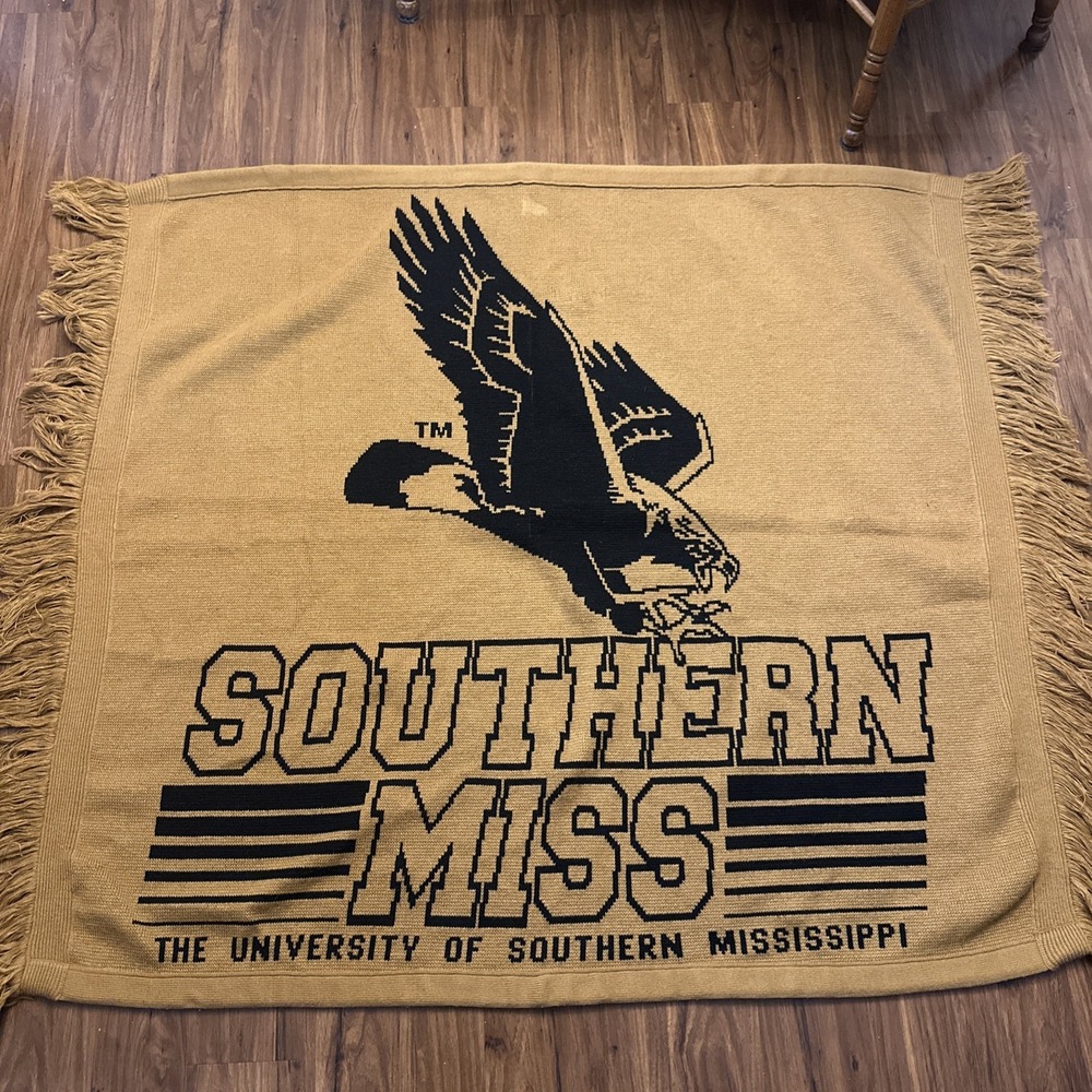 University of Southern Miss Golden Eagles Throw Blanket J G Knitwear Vintage
